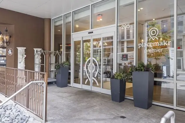 Placemakr Premier SoBro - Dış Mekan