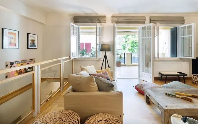 Plaka s Villa With Breathtaking Acropolis