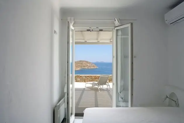 Plan B Holidays - İç Mekan