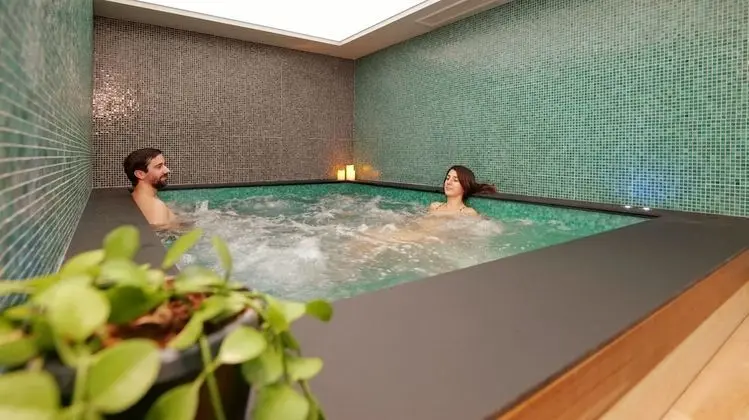 Plan B Hotel - Living Chamonix - Havuz