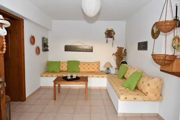 Plane Tree Villa - Lobi