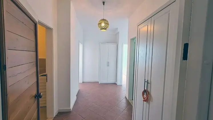 Planet Apartments - Lobi