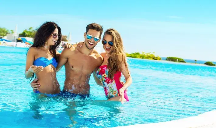Planet Hollywood Beach Resort - Havuz