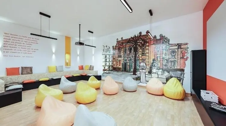 Planeta Cadiz Hostel - Lobi
