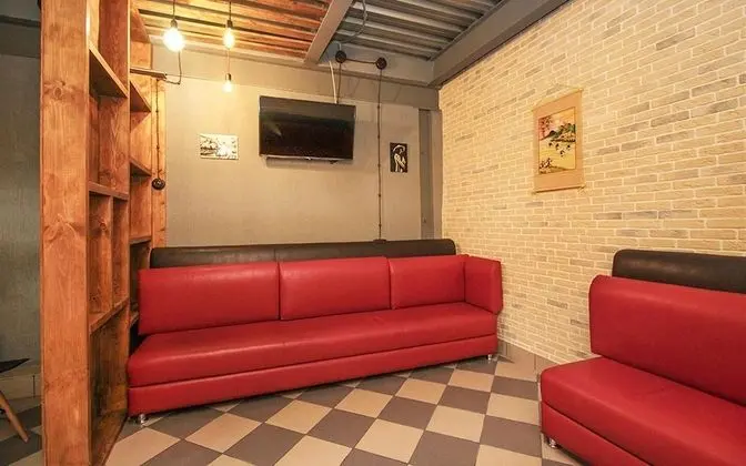 Planeta - Hostel - Lobi