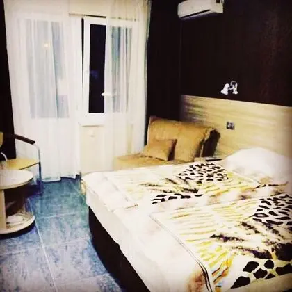 Planeta Hotel - Oda