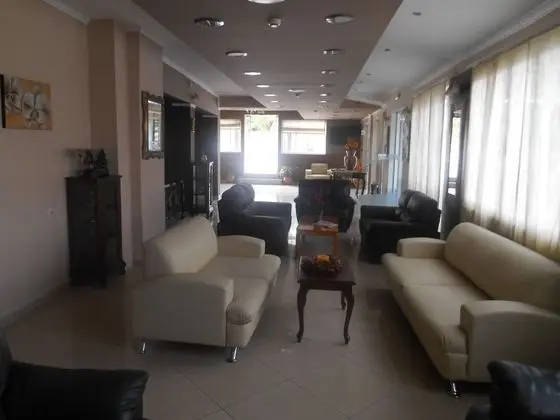 Planos Beach Hotel - Lobi