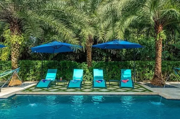 Plantation Acres Luxury Mansion - Havuz