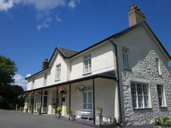 Plas Dinas Country House