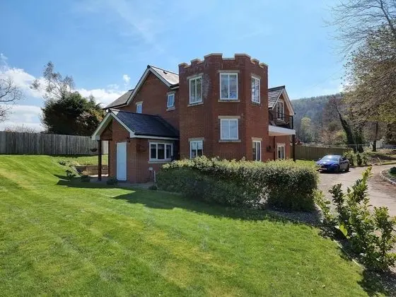 Plas Gwyrch Gatehouse