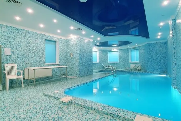 Platan Yuzhniy Hotel - Havuz