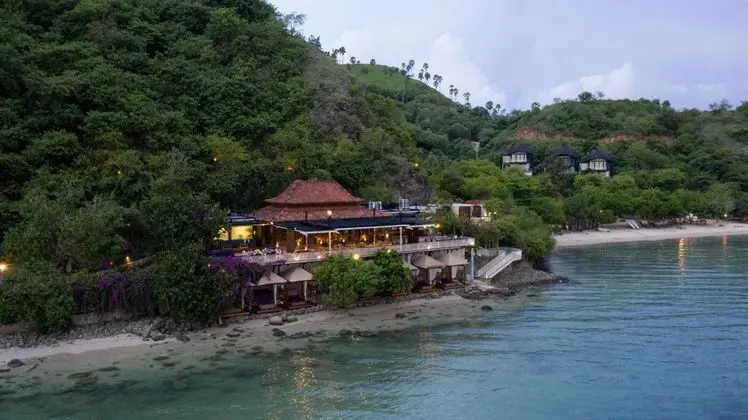 Plataran Komodo Beach Resort - Plaj