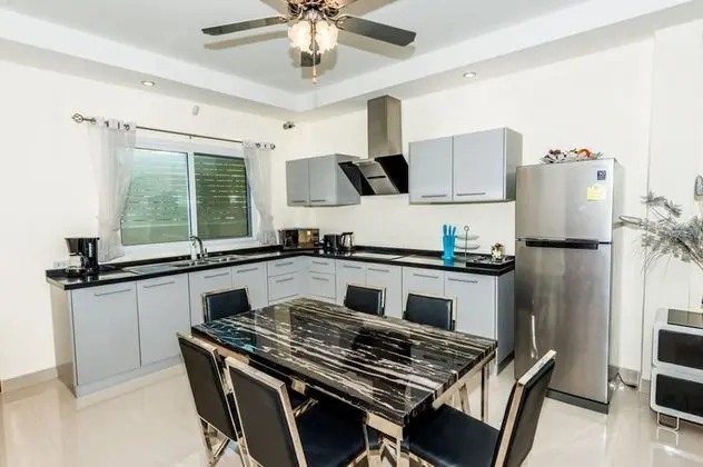 Platinum 3 bedrooms villa pool garden - Mutfak