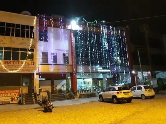 Hotel Platinum Plaza