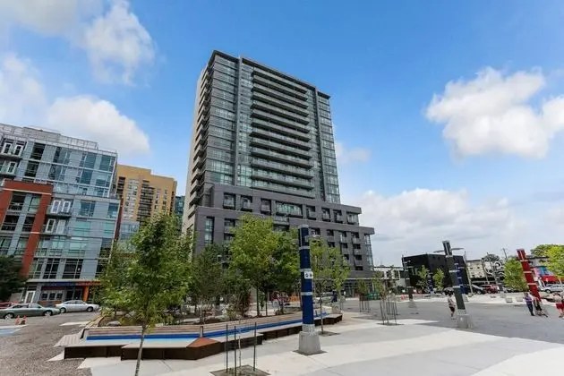 Platinum Suites - Fabulous CN Tower View, 2Bed 2Bath & Parking - Dış Mekan
