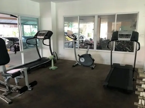 Platinum Suites Floor 6 Room 63 - Fitness