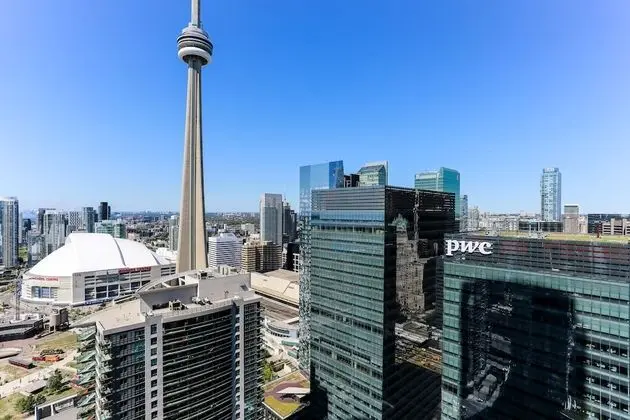 Platinum Suites - Incredible CN Tower View