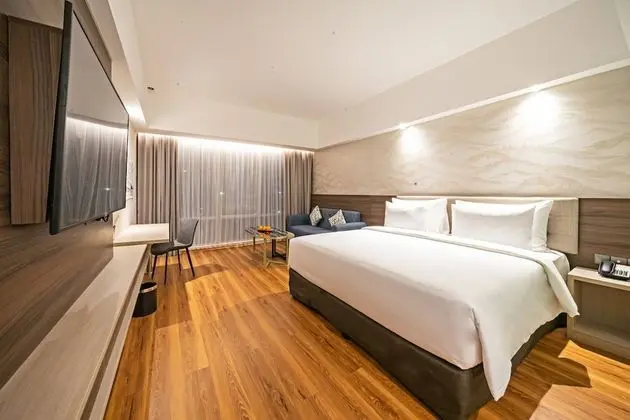 Platinum Hotel Tunjungan Surabaya - Oda