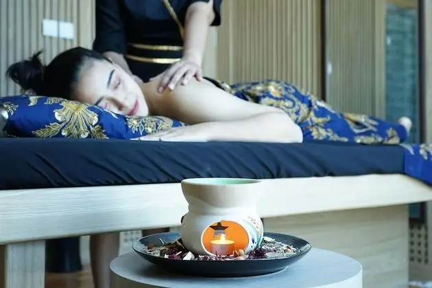 Platinum Hotel Tunjungan Surabaya - Spa