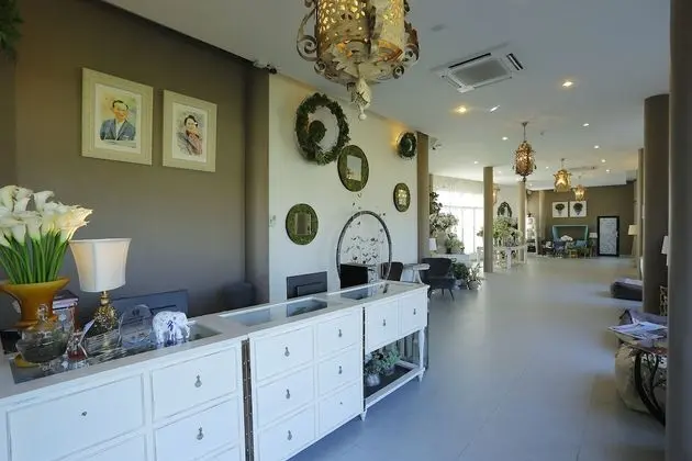 Play La Ploen Boutique Resort - Lobi