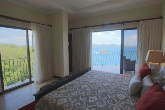 Playa Flamingo Nice 2 BR Condo With Great Ocean Views Flamingo Towers 25 - Oda
