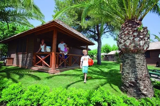 Playa Montroig Camping Resort