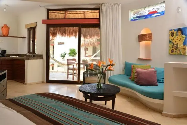 Playa Palms - Oda