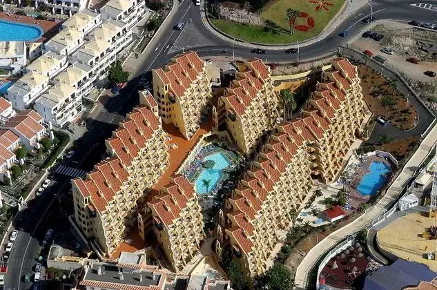 Playaolid Suites & Apartments