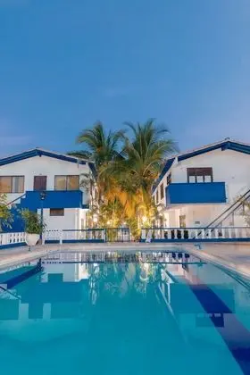 Hotel Playazul Coveñas - Havuz