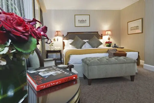 Plaza Athenee - Oda