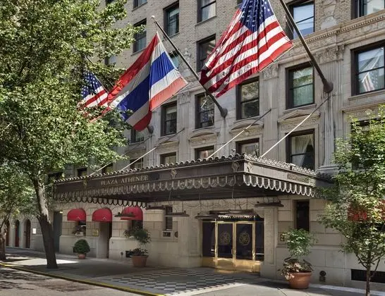 Plaza Athenee - Öne Çıkan Resim
