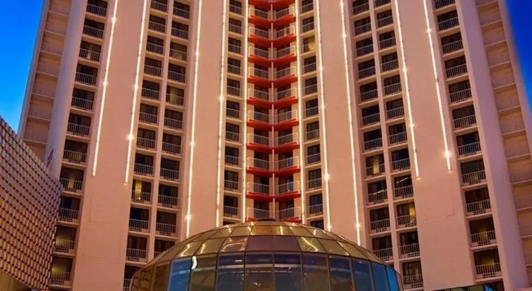 Plaza Hotel & Casino