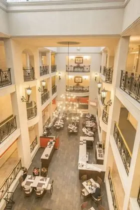Hotel Plaza de Oro - Yerinde Yemek