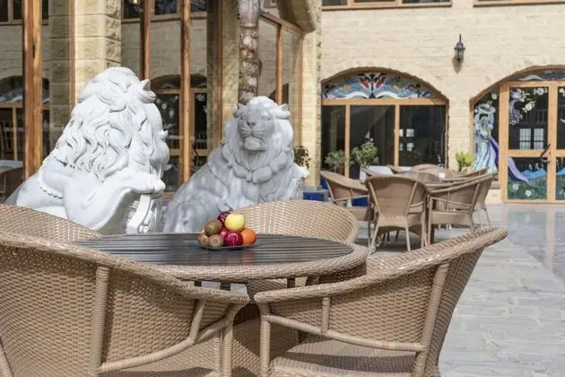 Hotel Plaza del Castillo - Yerinde Yemek