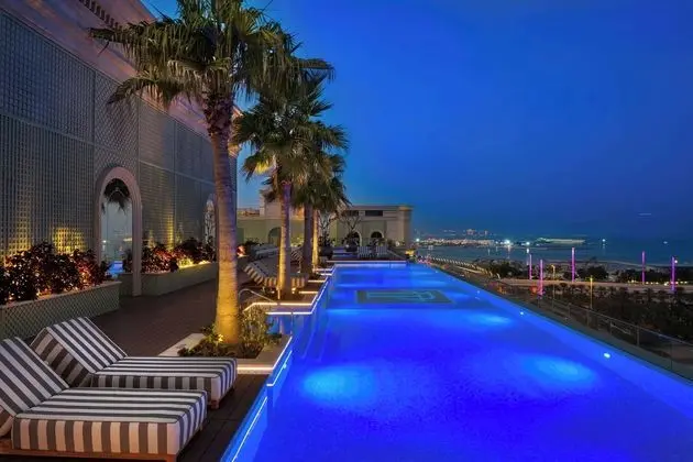 The Plaza Doha By Anantara - Havuz