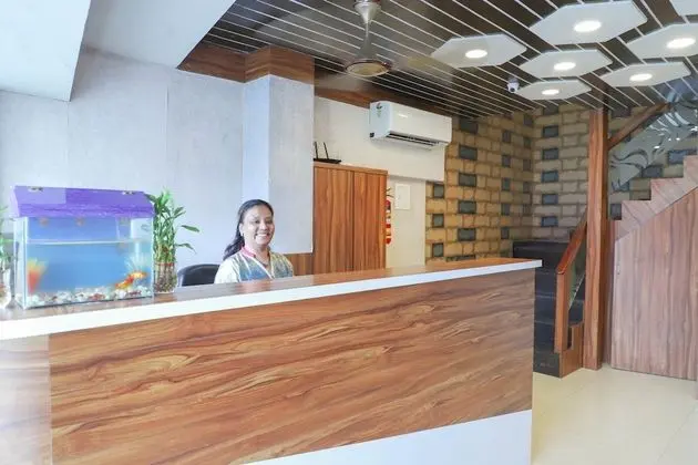 Hotel Plaza Executive Kurla - Dış Mekan