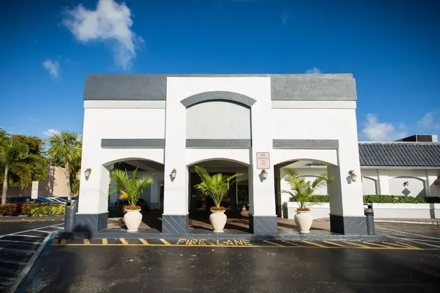 Plaza Hotel Fort Lauderdale - Dış Mekan