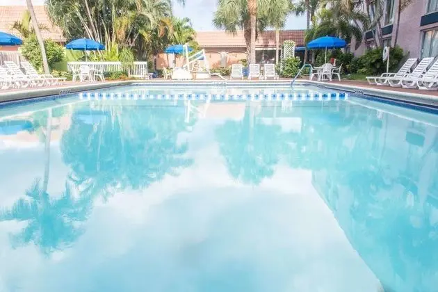Plaza Hotel Fort Lauderdale - Genel