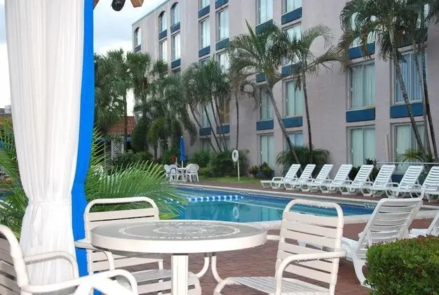 Plaza Hotel Fort Lauderdale - Havuz