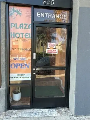 Plaza Hotel Gardena - Dış Mekan