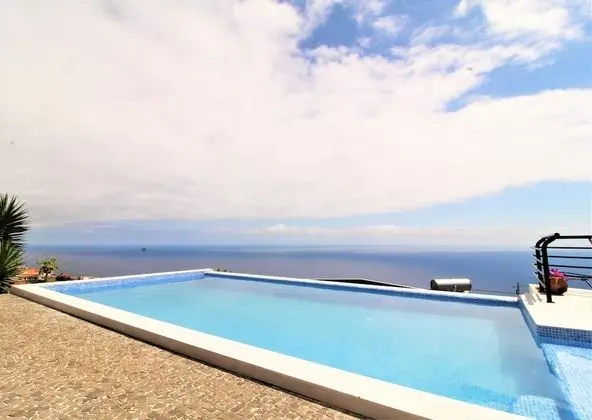 Plaza Villa with Private Pool - Havuz
