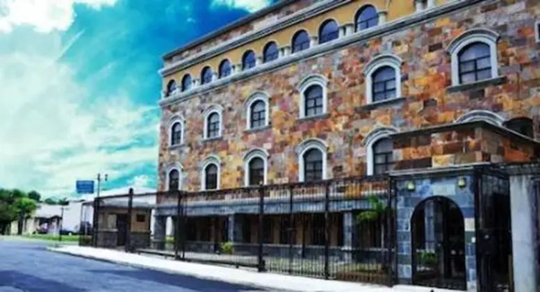 Plaza Real Suites & Apartments - Öne Çıkan Resim