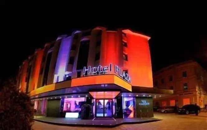 Plaza V Hotel - Öne Çıkan Resim