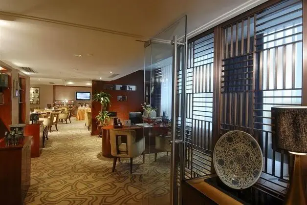Plaza Hotel Yuyao