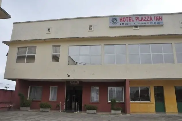 Hotel Plazza Inn