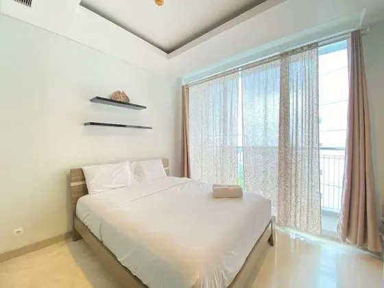 Pleasant 1Br Deluxe At Dago Suites Apartment Near Itb - Öne Çıkan Resim