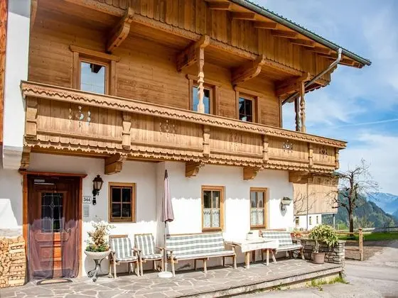 Pleasant Apartment in Hainzenberg in a Skiing Area - Dış Mekan