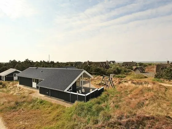 Pleasant Holiday Home in Blåvand With Terrace