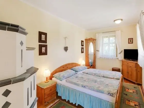 Pleasant Holiday Home in Gersdorf an der Freistritz With Garden - Oda