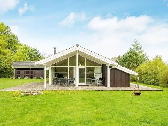 Pleasant Holiday Home in Glesborg With Sauna